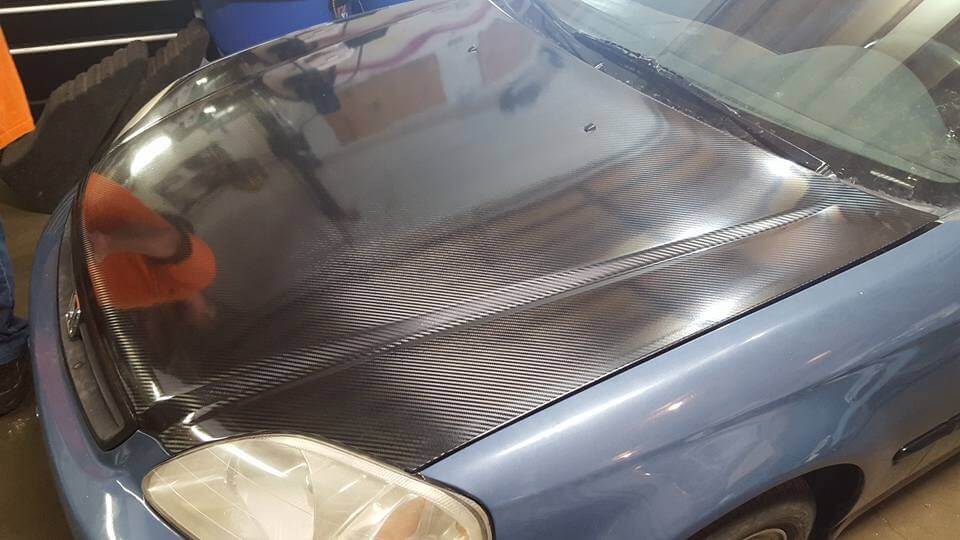 5d karbonová fólie - kapota